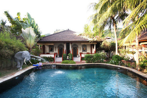 Pondok Bambu Dive Resort 캔디다사 외부 사진